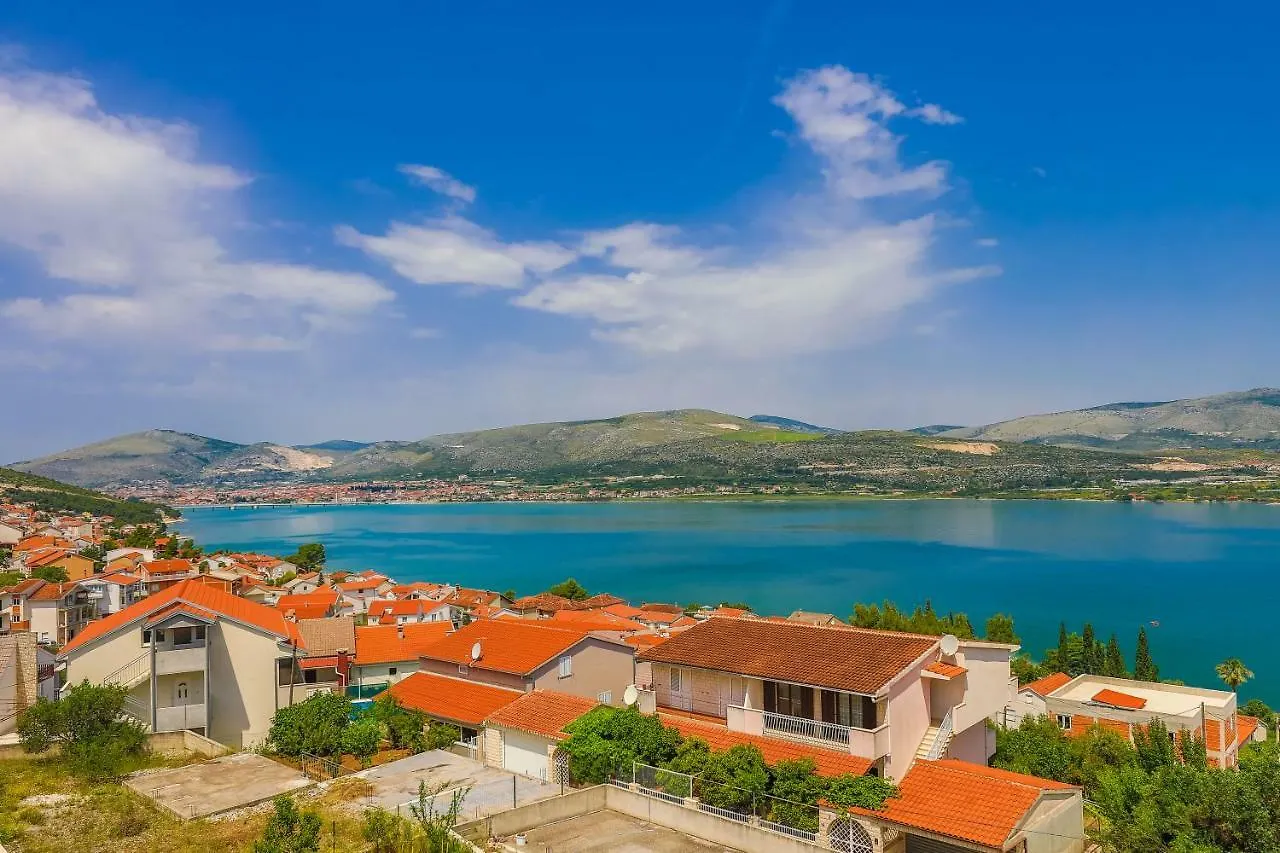 More Appartement Trogir