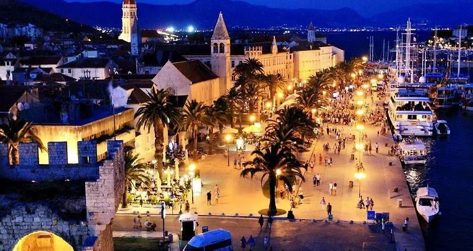 More Lejlighed Trogir 0*,